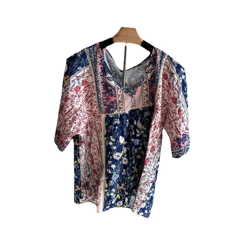 NWT C.O.Z.Y. Floral Patchwork Mixed Media Top -‎ Size Large - NEW Boho